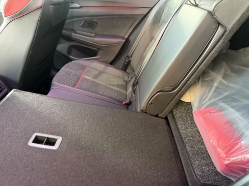 New 2026 Volkswagen GTI SE image 11