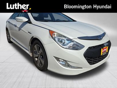 Used 2011 Hyundai Sonata Hybrid w/ Premium Equipment Pkg 2