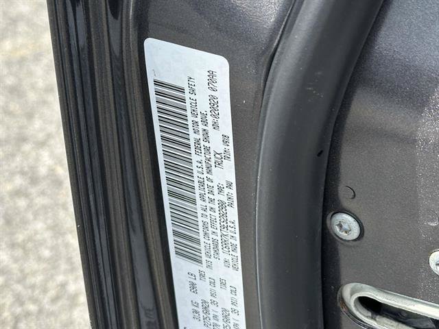 Used 2014 RAM 1500 Express AWD/4WD image 13