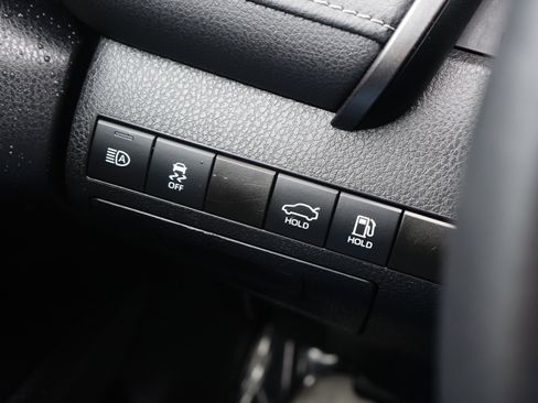 Used 2023 Toyota Camry SE image 29