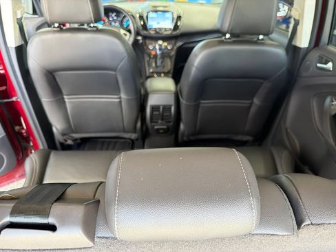 Used 2016 Ford Escape Titanium FWD image 11