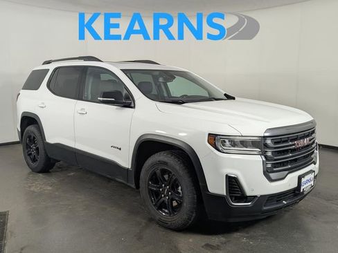 Used 2023 GMC Acadia AT4 image 1