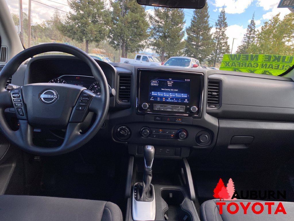 Used 2024 Nissan Frontier S w/ Technology Package AWD/4WD image 12