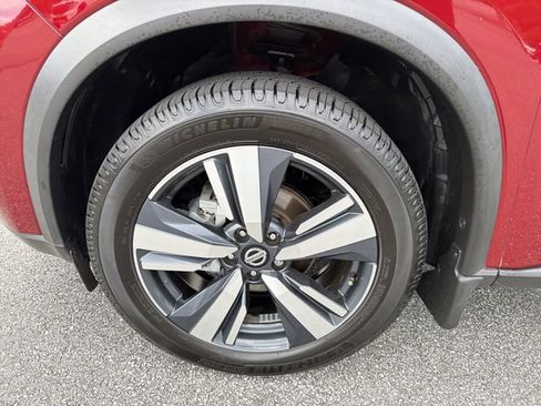 Used 2021 Nissan Rogue SL FWD image 13