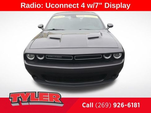 Used 2023 Dodge Challenger SXT RWD image 2