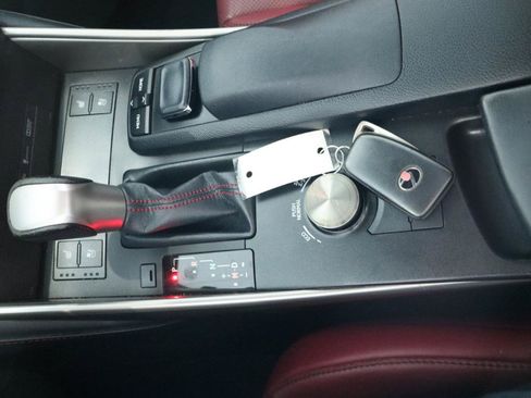 Used 2016 Lexus IS 350 w/ F Sport Package RWD image 20