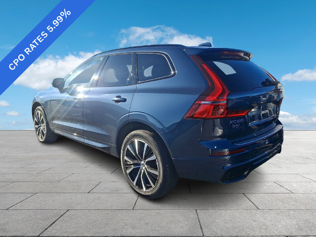 Used 2024 Volvo XC60 B5 Plus w/ Protection Package Premier AWD/4WD image 3