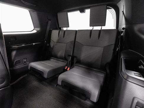 New 2026 Lexus GX 550 image 8