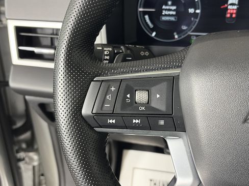 Used 2025 Mitsubishi Outlander SEL image 67