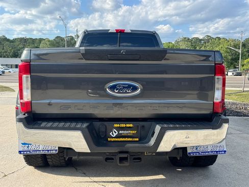 Used 2017 Ford F350 XL w/ STX Appearance Package AWD/4WD image 6