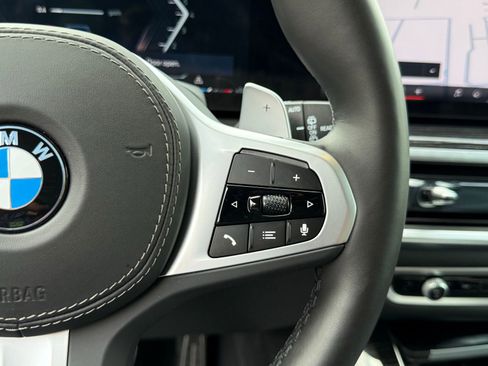 Certified 2025 BMW X5 xDrive40i w/ M Sport Package image 27