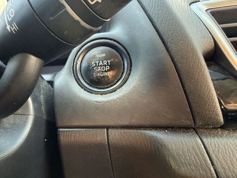Used 2015 MAZDA MAZDA3 i Sport FWD image 13