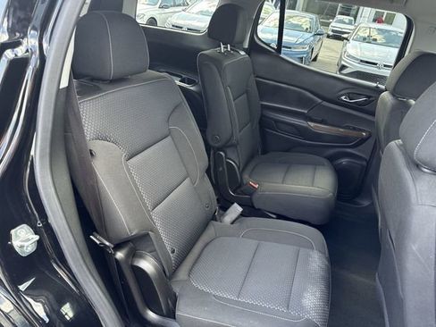Used 2023 GMC Acadia SLE w/ Driver Convenience Package FWD image 26