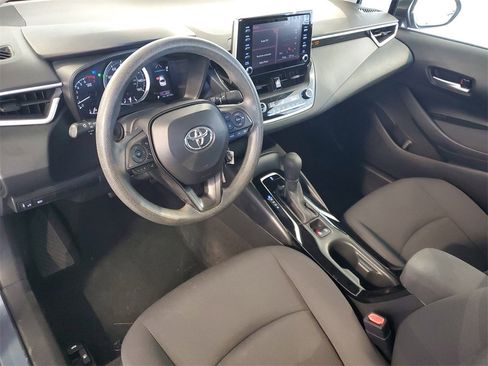Used 2020 Toyota Corolla LE image 14