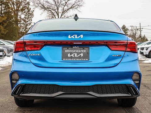 Certified 2023 Kia Forte GT-Line image 5