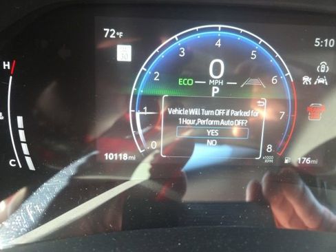 Used 2024 Toyota Grand Highlander XLE image 2