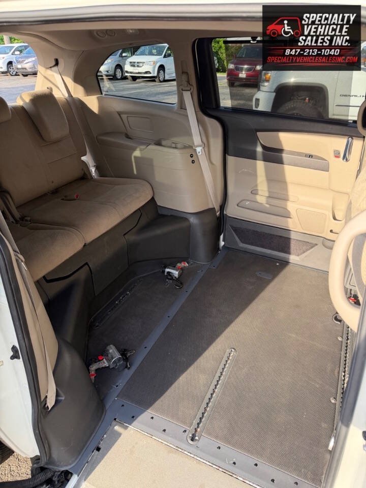 Used 2015 Honda Odyssey EX image 20