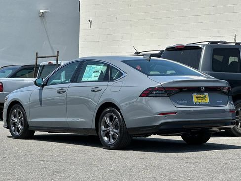 New 2026 Honda Accord EX-L image 5