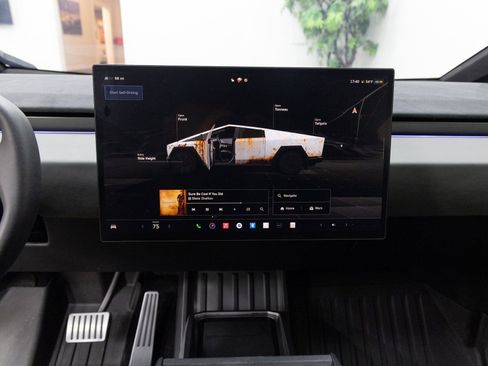 Used 2025 Tesla Cybertruck Cyberbeast image 17