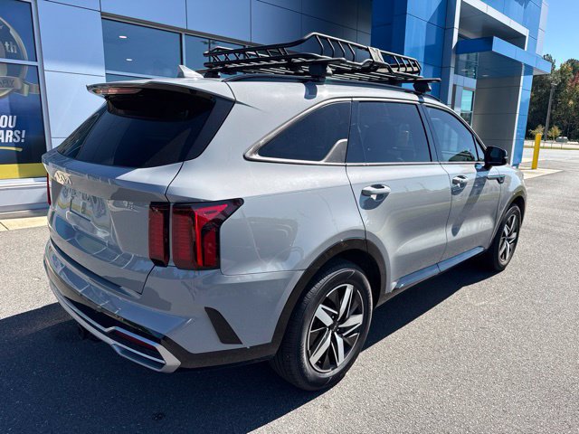 Used 2023 Kia Sorento EX w/ Panoramic Sunroof Package FWD image 7
