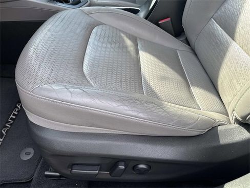 Used 2017 Hyundai Elantra Limited w/ Limited Ultimate Package 09 image 22