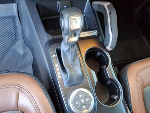 Used 2024 Ford Bronco Outer Banks w/ Sasquatch Package image 33