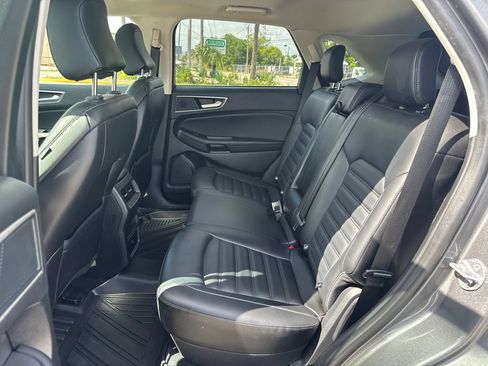 Used 2024 Ford Edge SEL AWD/4WD image 14