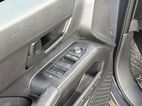 New 2026 Toyota Tacoma SR5 image 9