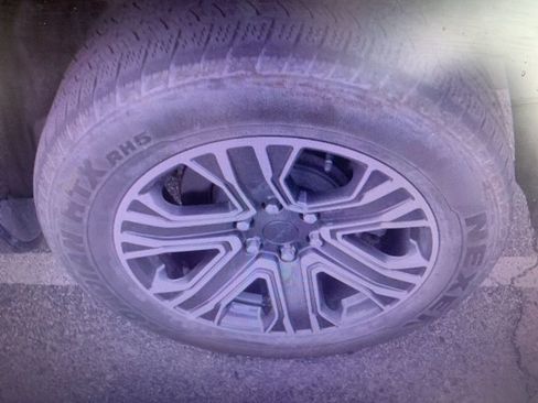 Used 2024 Jeep Wagoneer Series II image 5