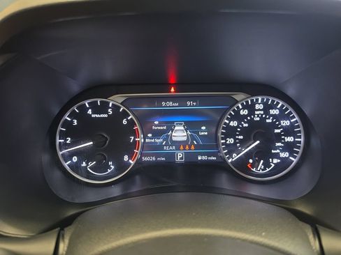 Used 2024 Nissan Sentra SV w/ SV Premium Package FWD image 22