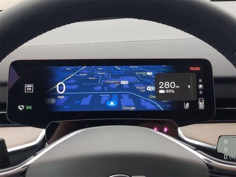 New 2025 Volvo EX90 Plus image 31