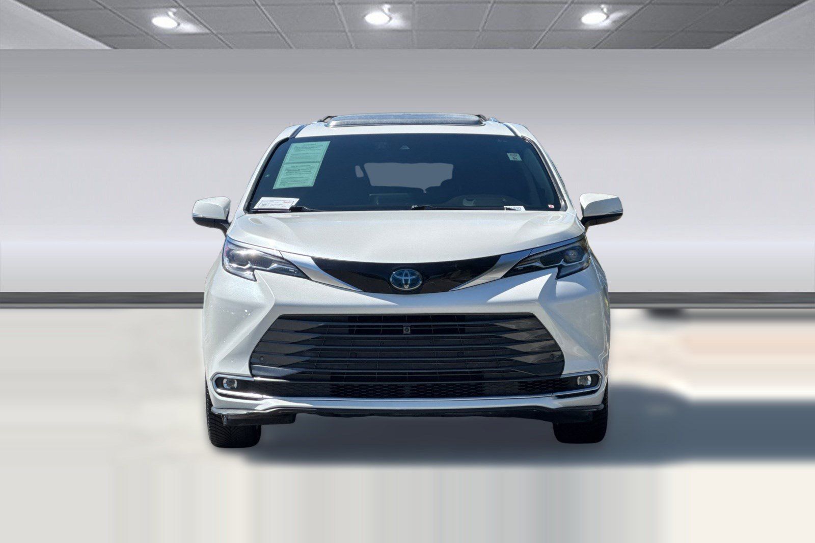 Used 2021 Toyota Sienna Platinum FWD image 6
