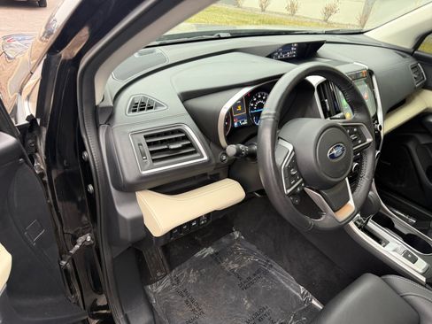 Certified 2022 Subaru Ascent Limited w/ Technology Package image 25