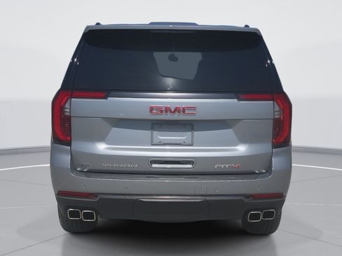 Used 2026 GMC Yukon AT4 Ultimate AWD/4WD image 4