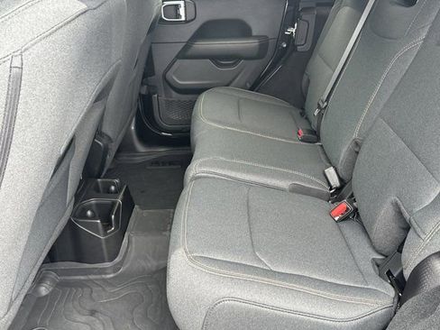 Certified 2024 Jeep Wrangler Sahara image 23