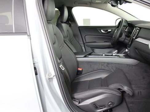 New 2026 Volvo V60 B5 Cross Country Ultra w/ Climate Package image 10