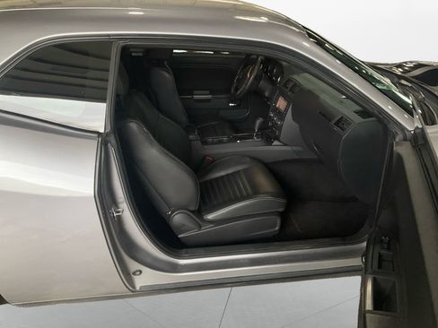 Used 2014 Dodge Challenger R/T Plus RWD image 15