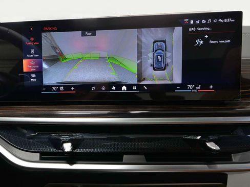 Used 2026 BMW X5 sDrive40i image 16