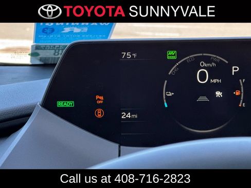 Used 2026 Toyota Prius Plug-In Hybrid FWD image 29
