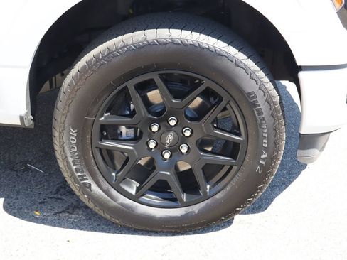 Used 2025 Ford F150 STX w/ STX Black Appearance Package AWD/4WD image 10