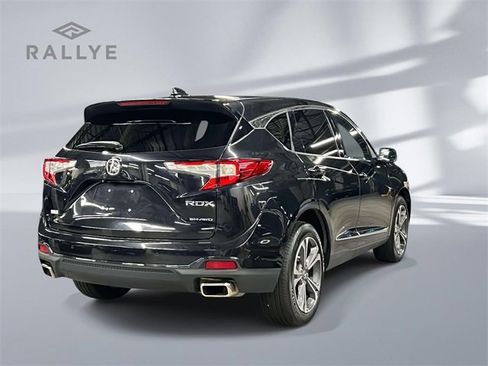 Used 2023 Acura RDX AWD w/ Advance Package image 4