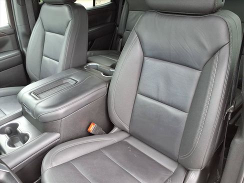 Used 2024 Chevrolet Tahoe LT AWD/4WD image 18