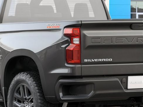 New 2026 Chevrolet Silverado 1500 LT Trail Boss w/ LT Trail Boss Premium Package AWD/4WD image 8
