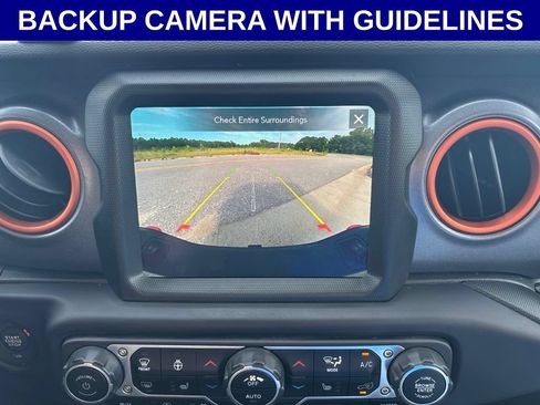 Used 2023 Jeep Gladiator Mojave w/ Cold Weather Group AWD/4WD image 4