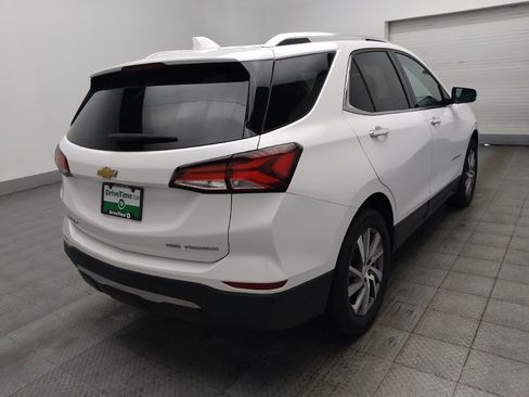 Used 2024 Chevrolet Equinox Premier AWD/4WD image 9