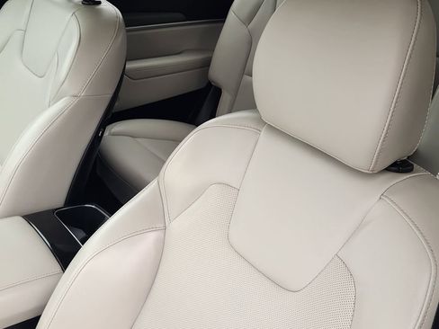 Used 2021 Kia Telluride S image 22