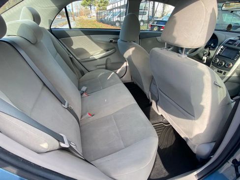 Used 2013 Toyota Corolla LE Special Edition image 16