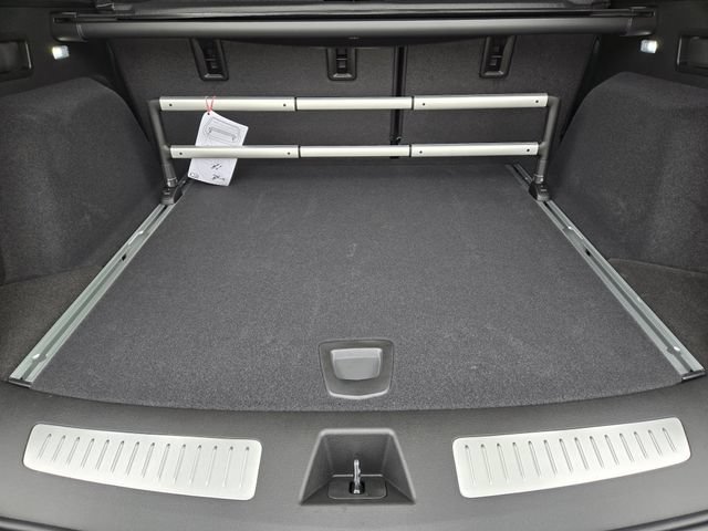 New 2026 Cadillac XT5 Premium Luxury w/ Driver Assist Package FWD image 23