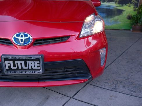 Used 2012 Toyota Prius Four image 21