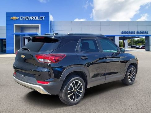 Certified 2025 Chevrolet TrailBlazer LT AWD/4WD image 4